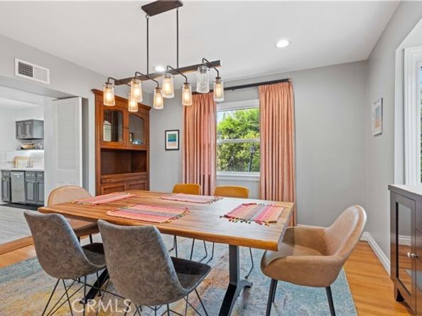 13405 Tiara Street, Los Angeles CA 91401