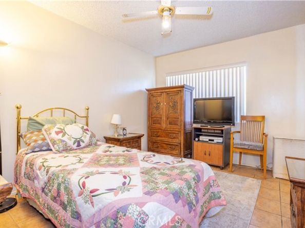 16632 Nordhoff Street, North Hills (los Angeles) CA 91343