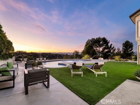 4015 Clarinda Drive, Tarzana (los Angeles) CA 91356