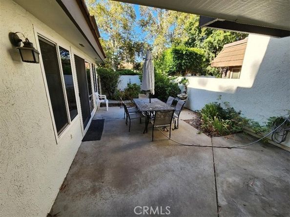 10407 Larwin Avenue, Chatsworth (los Angeles) CA 91311