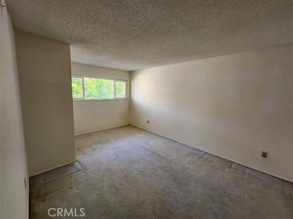 10407 Larwin Avenue, Chatsworth (los Angeles) CA 91311