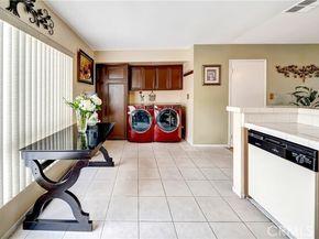 7226 Jordan Avenue 6, Canoga Park (los Angeles) CA 91303