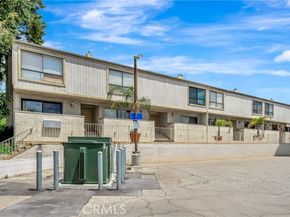 7226 Jordan Avenue 6, Canoga Park (los Angeles) CA 91303