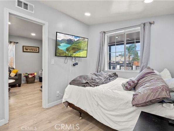 13118 Hoyt Street, Pacoima (los Angeles) CA 91331