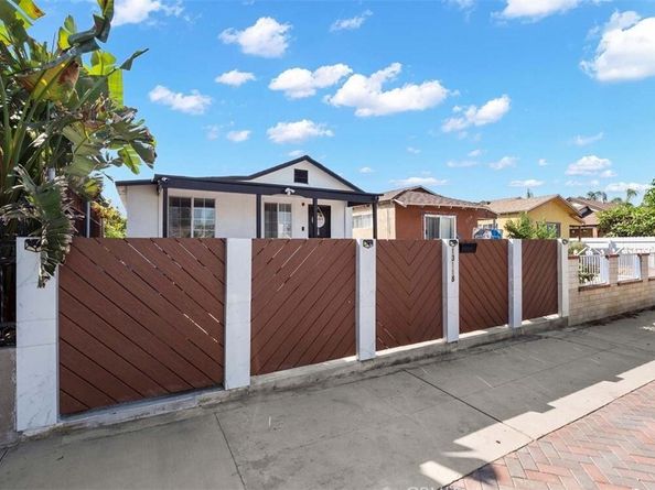 13118 Hoyt Street, Pacoima (los Angeles) CA 91331
