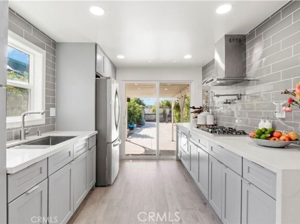 13118 Hoyt Street, Pacoima (los Angeles) CA 91331