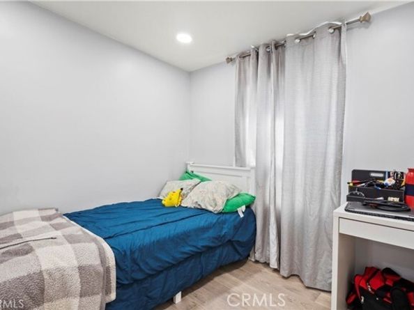 13118 Hoyt Street, Pacoima (los Angeles) CA 91331