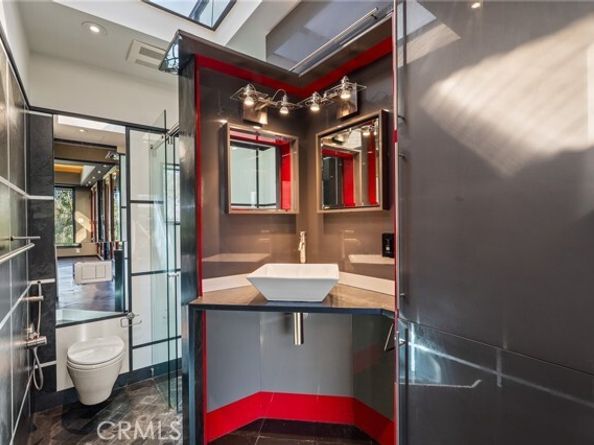 6907 Treasure Trail, Hollywood (los Angeles) CA 90068