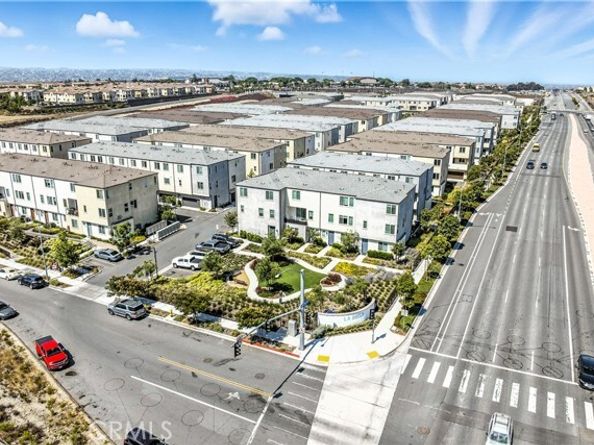 5481 Seacliff Place 100, San Diego CA 92154