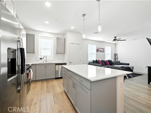 5481 Seacliff Place 100, San Diego CA 92154
