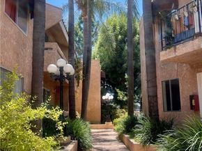 8020 Langdon Avenue 208, Van Nuys (los Angeles) CA 91406