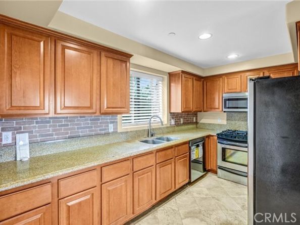 26404 Vermont 19, Harbor City (los Angeles) CA 90710