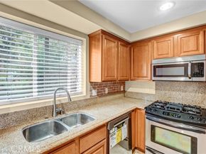 26404 Vermont 19, Harbor City (los Angeles) CA 90710