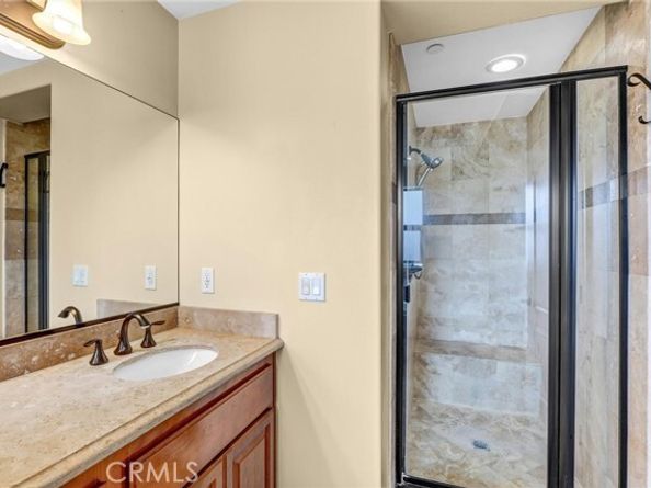 26404 Vermont 19, Harbor City (los Angeles) CA 90710