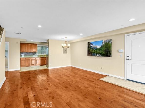 26404 Vermont 19, Harbor City (los Angeles) CA 90710