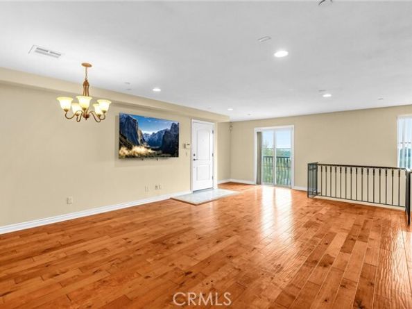 26404 Vermont 19, Harbor City (los Angeles) CA 90710