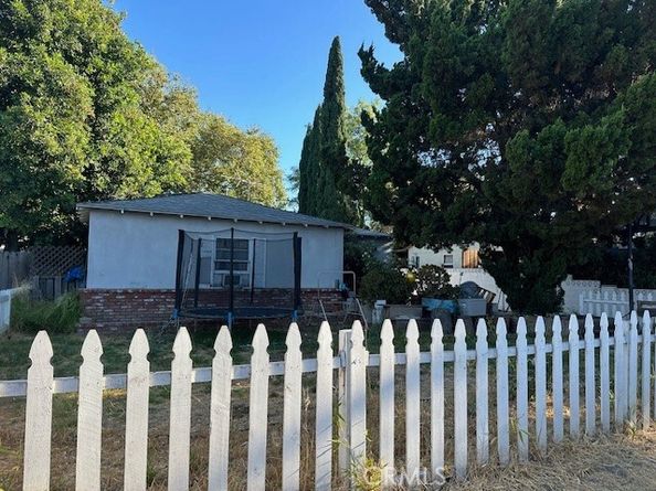 12352 Sylvan Street, North Hollywood (los Angeles) CA 91606