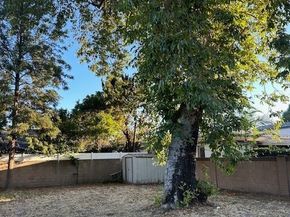 12352 Sylvan Street, North Hollywood (los Angeles) CA 91606