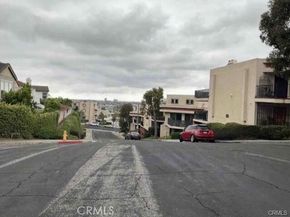 2231 Saint Louis Avenue 101B, Signal Hill CA 90755