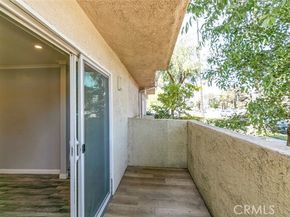 15114 Sherman Way 106, Van Nuys (los Angeles) CA 91405