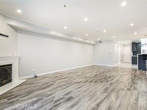 15114 Sherman Way 106, Van Nuys (los Angeles) CA 91405