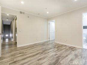 15114 Sherman Way 106, Van Nuys (los Angeles) CA 91405