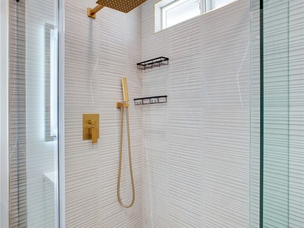 17011 Burton Street, Van Nuys (los Angeles) CA 91406