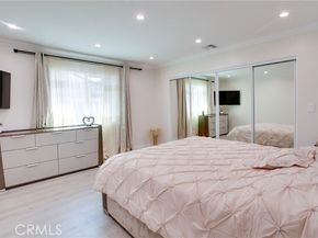 17011 Burton Street, Van Nuys (los Angeles) CA 91406