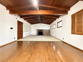 10143 Oro Vista Ave., Sunland (los Angeles) CA 91040