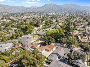 10143 Oro Vista Ave., Sunland (los Angeles) CA 91040