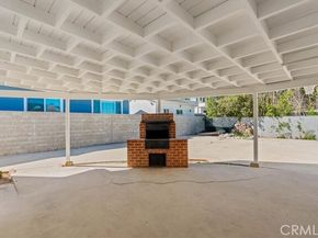 10143 Oro Vista Ave., Sunland (los Angeles) CA 91040