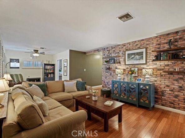 10857 Crockett Street, Sun Valley (los Angeles) CA 91352