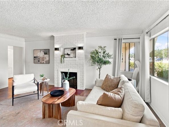 849 N Buena Vista, Burbank CA 91505