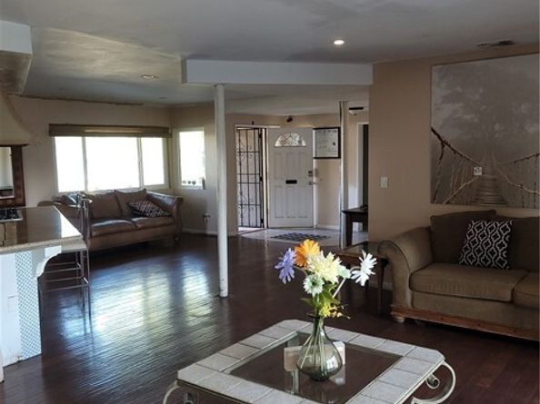 8600 Mason Avenue, Winnetka (los Angeles) CA 91306