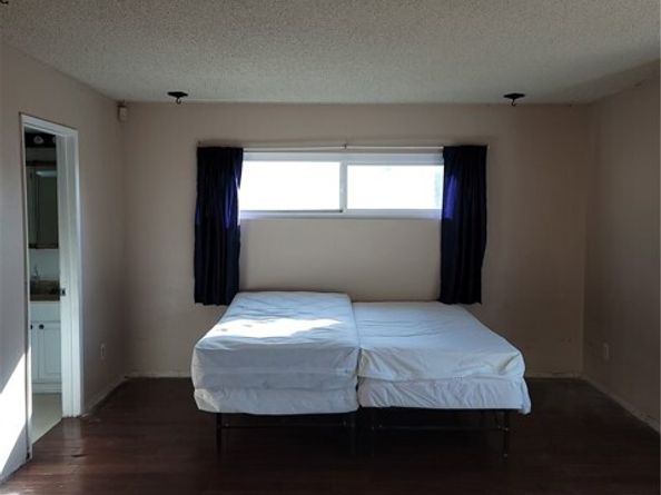 8600 Mason Avenue, Winnetka (los Angeles) CA 91306