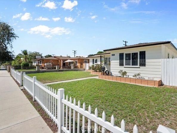 611 S Pine, Anaheim CA 92805