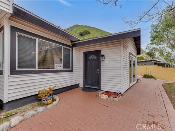 9707 Foothill, Sylmar (los Angeles) CA 91342