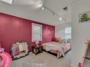 9707 Foothill, Sylmar (los Angeles) CA 91342