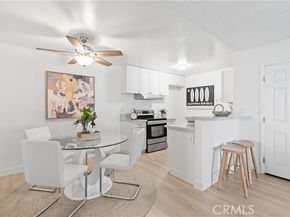 23222 Orange Avenue 7, Lake Forest (el Toro) CA 92630