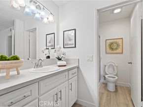 23222 Orange Avenue 7, Lake Forest (el Toro) CA 92630