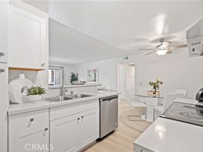 23222 Orange Avenue 7, Lake Forest (el Toro) CA 92630