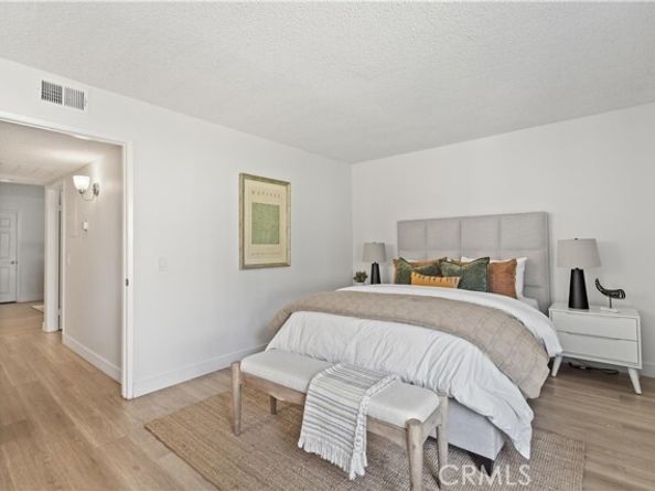 23222 Orange Avenue 7, Lake Forest (el Toro) CA 92630