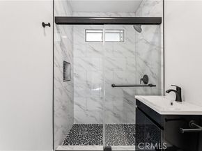 14592 Lyle Street, Sylmar (los Angeles) CA 91342