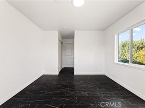 14592 Lyle Street, Sylmar (los Angeles) CA 91342