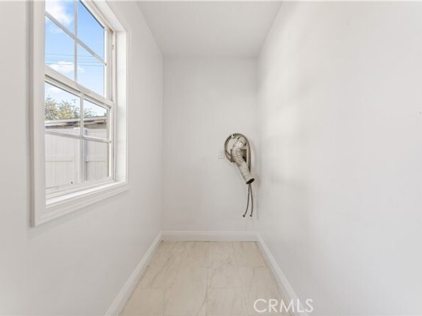 14592 Lyle Street, Sylmar (los Angeles) CA 91342
