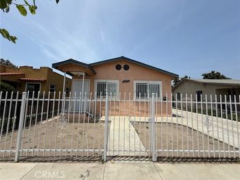 9815 Holmes Avenue