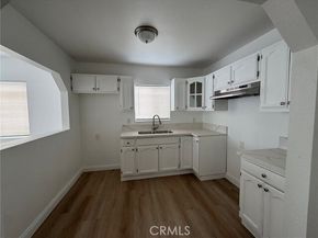 9815 Holmes Avenue, Los Angeles CA 90002