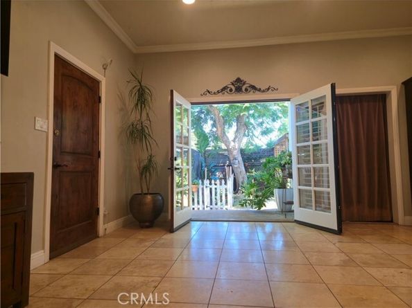 7503 Aqueduct Avenue, Van Nuys (los Angeles) CA 91406