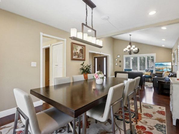 27978 Dobbel Ave, Hayward CA 94542