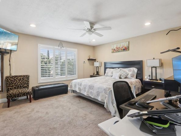 27978 Dobbel Ave, Hayward CA 94542